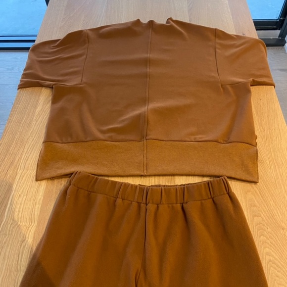 Brown Velour Tracksuit - Picture 4 of 7